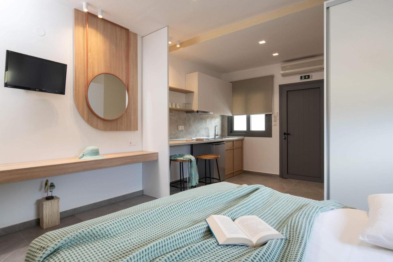 Asteras Hotel Sarti Luaran gambar