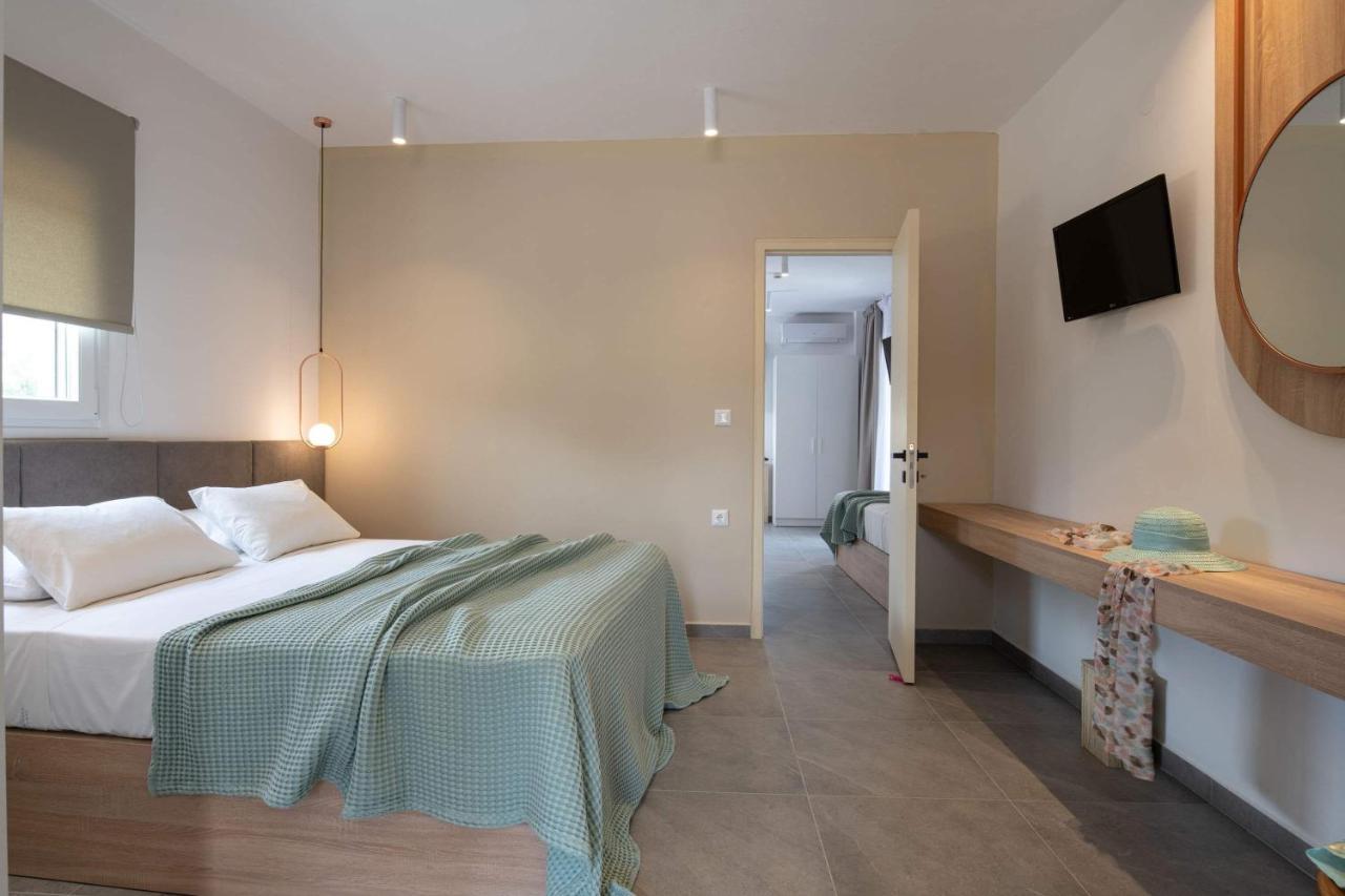 Asteras Hotel Sarti Luaran gambar