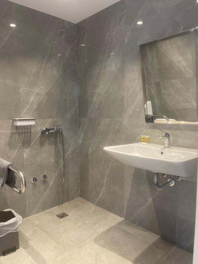 Asteras Hotel Sarti Luaran gambar
